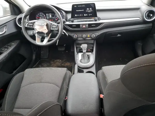 3KPF24AD0RE801948 2024 KIA FORTE - Image 8