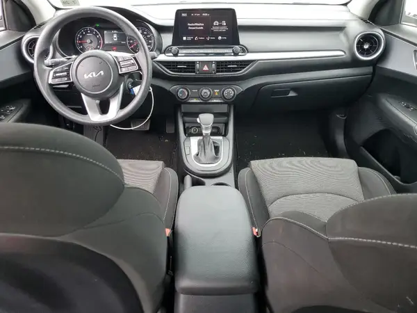 3KPF24AD0RE804316 2024 KIA FORTE - Image 8