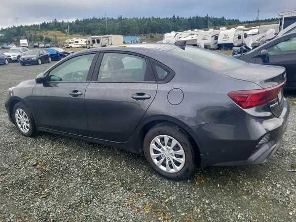 3KPF24AD0RE805837 2024 KIA FORTE - Image 2