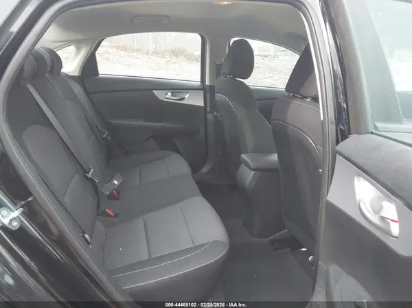 3KPF24AD0RE806843 2024 KIA FORTE - Image 8