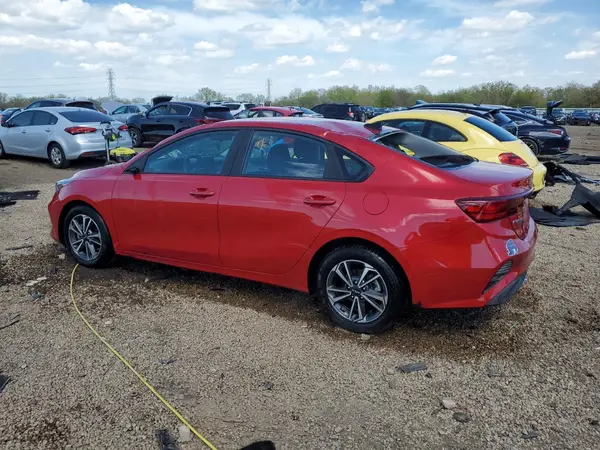 3KPF24AD0RE809192 2024 KIA FORTE - Image 2