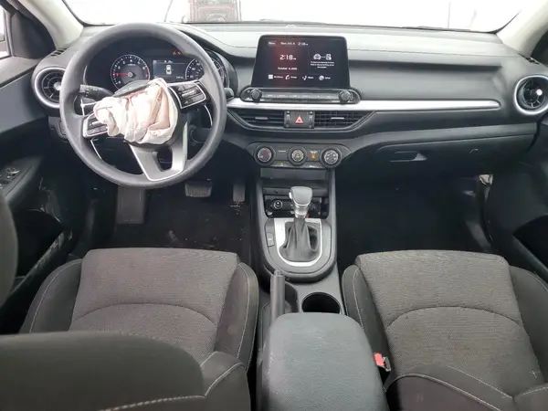 3KPF24AD0RE810035 2024 KIA FORTE - Image 8