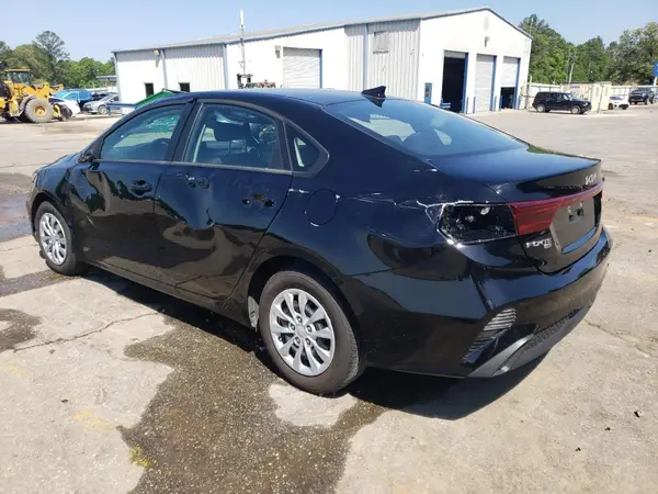 3KPF24AD0RE814599 2024 KIA FORTE - Image 2