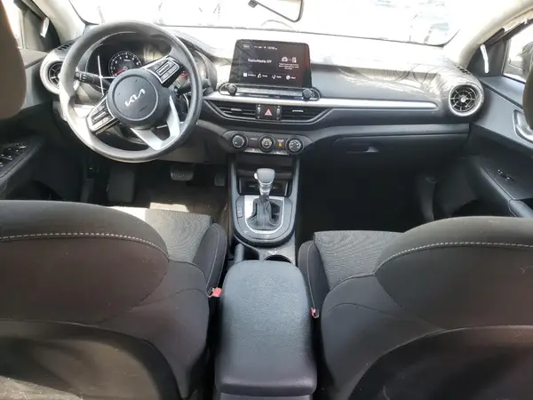 3KPF24AD0RE814599 2024 KIA FORTE - Image 8