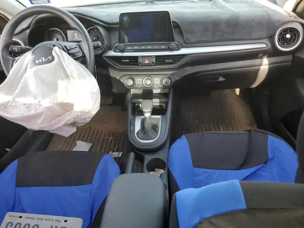3KPF24AD0RE815087 2024 KIA FORTE - Image 8
