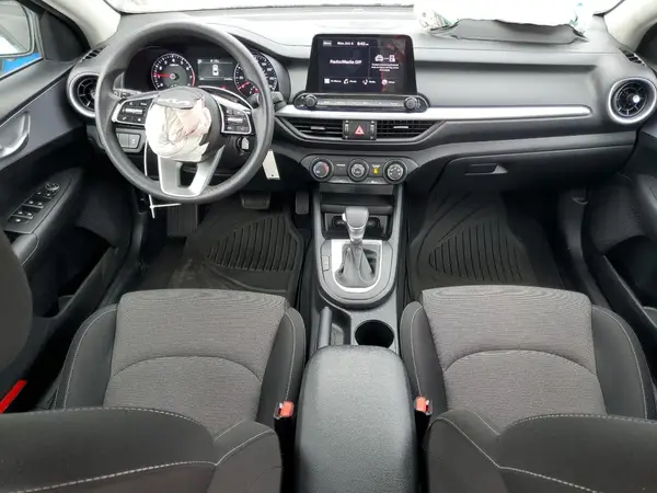 3KPF24AD0RE817339 2024 KIA FORTE - Image 8