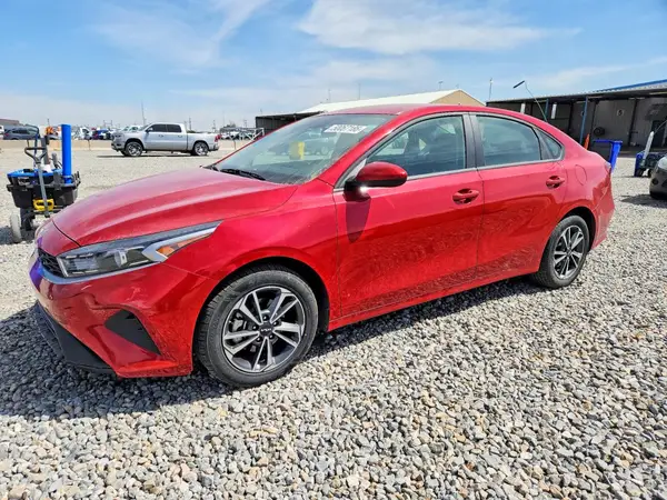 3KPF24AD0RE819527 2024 KIA FORTE - Image 1
