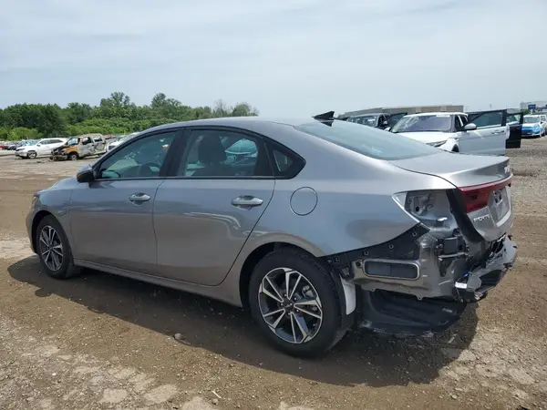 3KPF24AD0RE820368 2024 KIA FORTE - Image 2