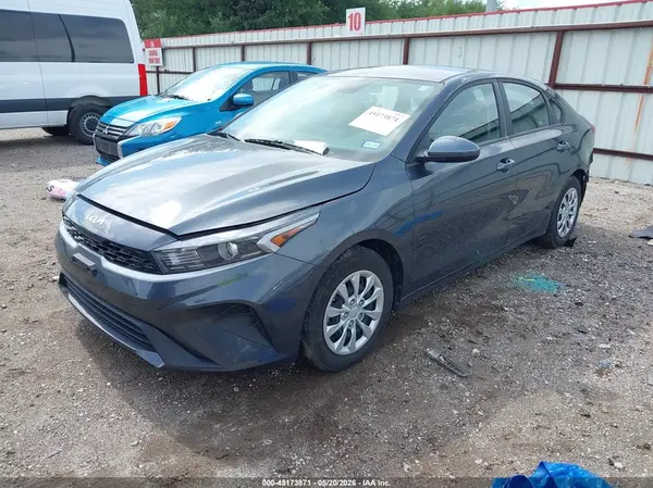 3KPF24AD0RE823044 2024 KIA FORTE - Image 2