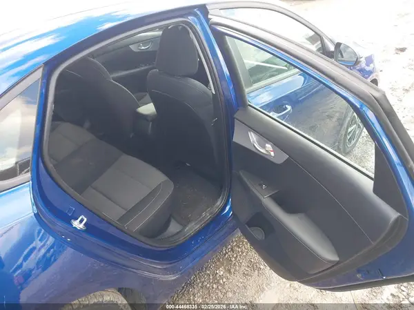 3KPF24AD0RE823397 2024 KIA FORTE - Image 8