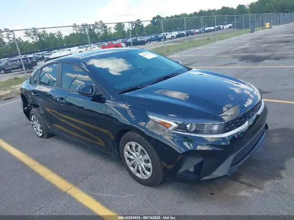 3KPF24AD0RE823688 2024 KIA FORTE - Image 1
