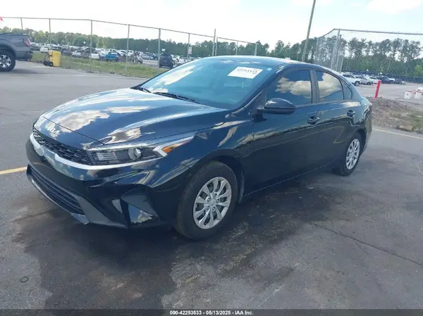 3KPF24AD0RE823688 2024 KIA FORTE - Image 2