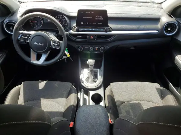 3KPF24AD0RE823982 2024 KIA FORTE - Image 8