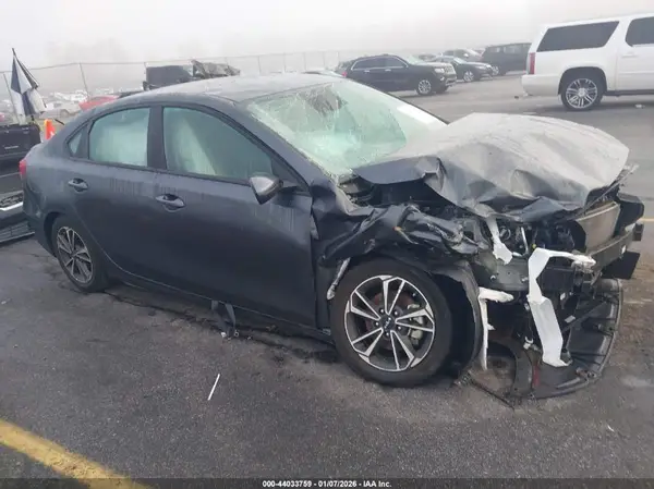 3KPF24AD0RE824405 2024 KIA FORTE - Image 1