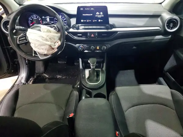 3KPF24AD0RE829975 2024 KIA FORTE - Image 8