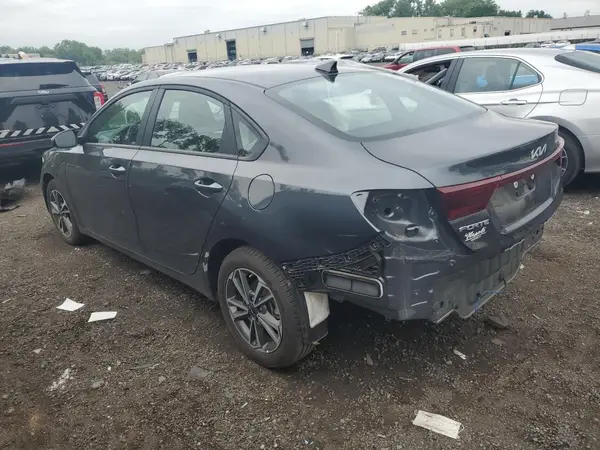 3KPF24AD0RE834738 2024 KIA FORTE - Image 2