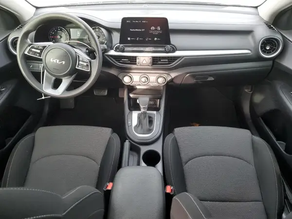 3KPF24AD0RE835517 2024 KIA FORTE - Image 8