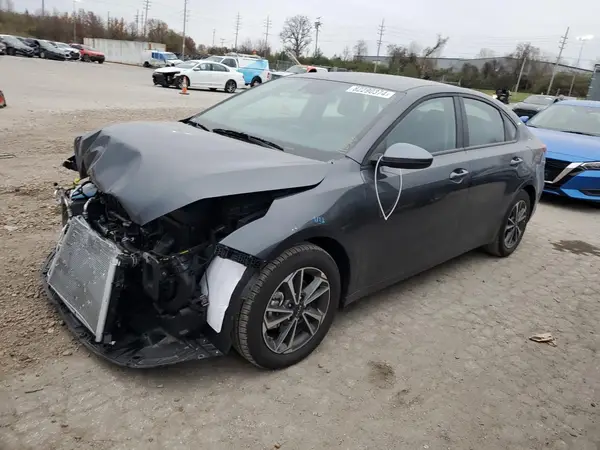 3KPF24AD0RE841057 2024 KIA FORTE - Image 1