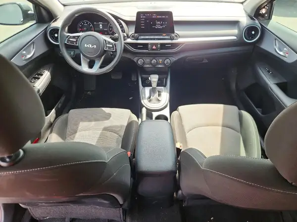 3KPF24AD0RE841169 2024 KIA FORTE - Image 8