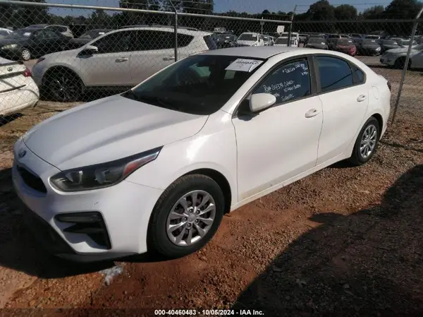 3KPF24AD1KE006977 2019 KIA FORTE - Image 2