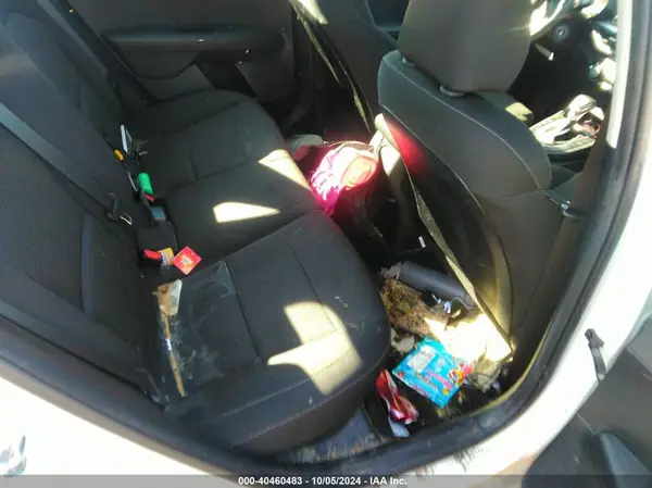 3KPF24AD1KE006977 2019 KIA FORTE - Image 8