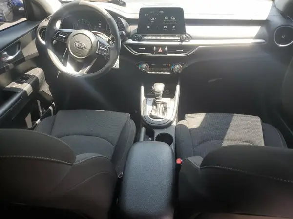 3KPF24AD1KE007367 2019 KIA FORTE - Image 8