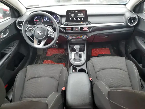 3KPF24AD1KE008633 2019 KIA FORTE - Image 8