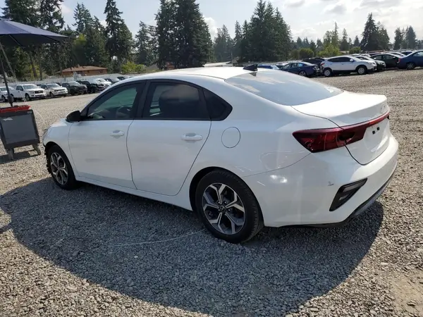 3KPF24AD1KE010270 2019 KIA FORTE - Image 2