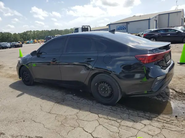 3KPF24AD1KE010429 2019 KIA FORTE - Image 2
