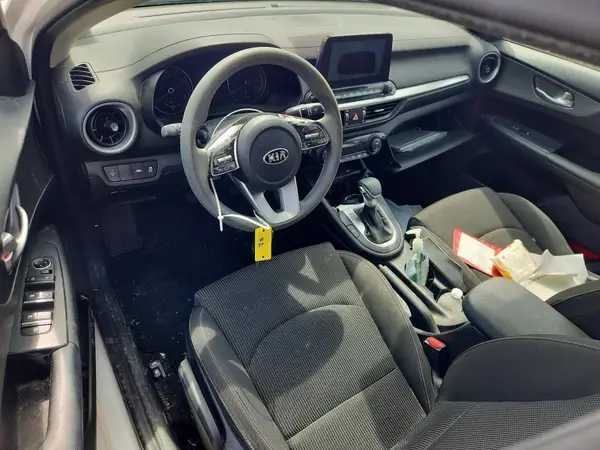 3KPF24AD1KE011354 2019 KIA FORTE - Image 8