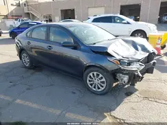 3KPF24AD1KE012164 2019 KIA FORTE