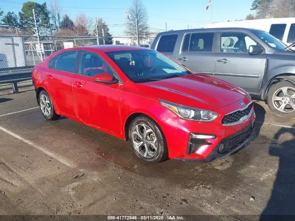3KPF24AD1KE015033 2019 KIA FORTE - Image 1