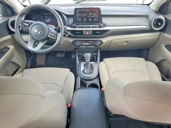 3KPF24AD1KE015520 2019 KIA FORTE - Image 8