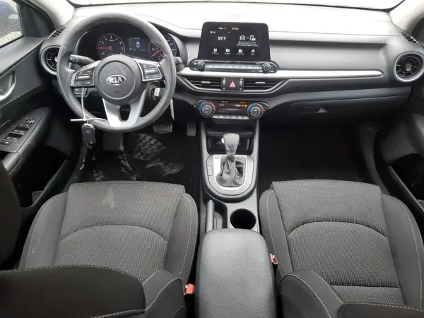3KPF24AD1KE019390 2019 KIA FORTE - Image 8