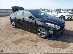 3KPF24AD1KE027411 2019 KIA FORTE