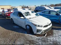 3KPF24AD1KE035900 2019 KIA FORTE