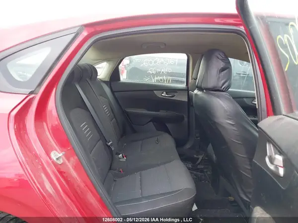 3KPF24AD1KE039722 2019 KIA FORTE - Image 8