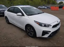 3KPF24AD1KE040319 2019 KIA FORTE