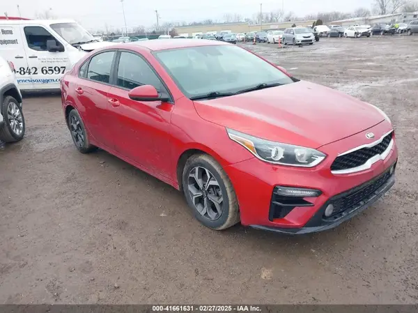 3KPF24AD1KE049585 2019 KIA FORTE - Image 1