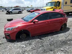 3KPF24AD1KE054348 2019 KIA FORTE