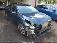 3KPF24AD1KE058674 2019 KIA FORTE