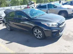 3KPF24AD1KE058755 2019 KIA FORTE