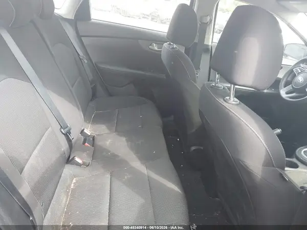 3KPF24AD1KE059680 2019 KIA FORTE - Image 8