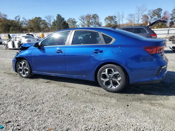 3KPF24AD1KE059727 2019 KIA FORTE - Image 2