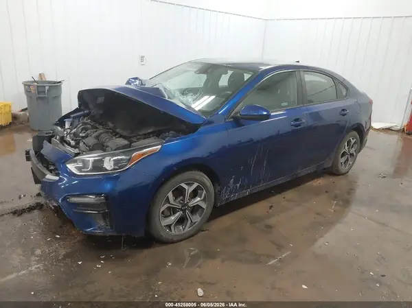 3KPF24AD1KE061400 2019 KIA FORTE - Image 2