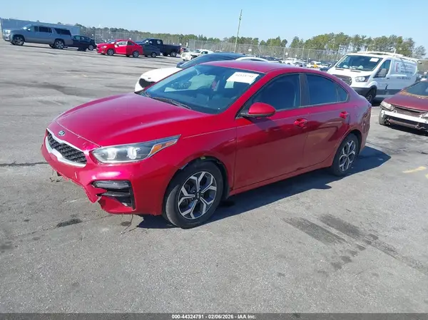 3KPF24AD1KE061543 2019 KIA FORTE - Image 2