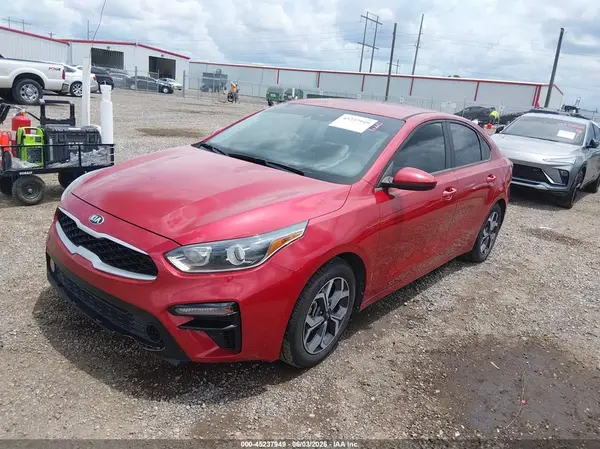 3KPF24AD1KE063440 2019 KIA FORTE - Image 2
