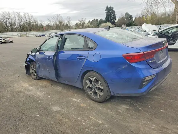 3KPF24AD1KE070842 2019 KIA FORTE - Image 2