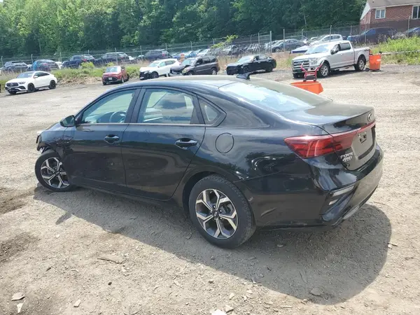 3KPF24AD1KE071795 2019 KIA FORTE - Image 2