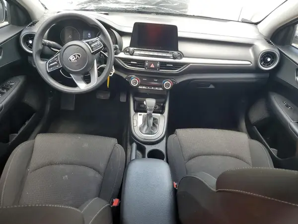 3KPF24AD1KE073983 2019 KIA FORTE - Image 8